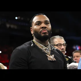 Shakur Stevenson v Robson Conceição