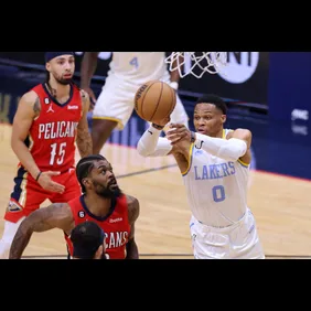 Los Angeles Lakers v New Orleans Pelicans
