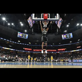 Los Angeles Lakers v Memphis Grizzlies