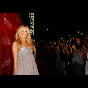 Frederick's of Hollywood 2008 Spring Collection Fashion Show To Benefit Clothes off our Back - Red Carpet