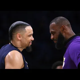 Memphis Grizzlies v Los Angeles Lakers - Game Three