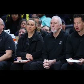 San Antonio Spurs v Denver Nuggets