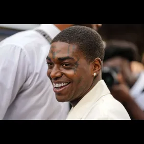 Street Style - Paris Fashion Week - Menswear Spring/Summer 2023 : Day Three