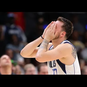 Dallas Mavericks v Atlanta Hawks