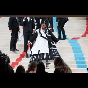 The 2023 Met Gala Celebrating "Karl Lagerfeld: A Line Of Beauty" - Street Sightings