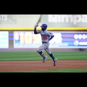 Los Angeles Dodgers v Milwaukee Brewers