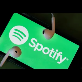 Musical Website Spotify Illustration In Paris