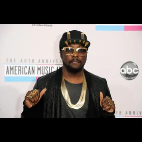 The 40th American Music Awards - Arrivals