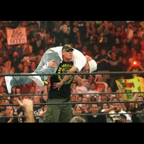 WWE Monday Night RAW with Surprise Guest Kevin Federline