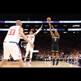 Los Angeles Clippers v Phoenix Suns - Game Five