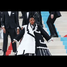 The 2023 Met Gala Celebrating "Karl Lagerfeld: A Line Of Beauty" - Street Sightings