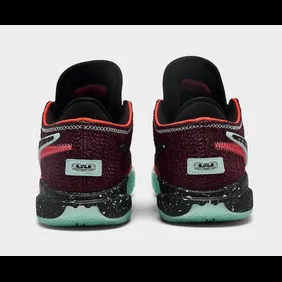 Nike-LeBron-20-22Night-Maroon22-Release-Date-Revealed2