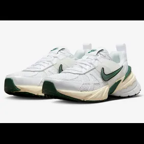 Nike-Runtekk-White:Green-Official-Photos1