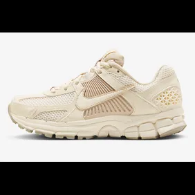 Nike-Zoom-Vomero-5-“Sail”-Officially-Unveiled2