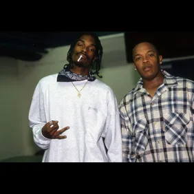 Death Row Records At The Source Awards