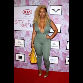 Kia STYLE360 Hosts Angela Simmons Fashion Show for Vipe Activewear