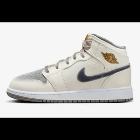 Air-Jordan-1-Mid-GS-Velvet-Toe-FB9899-100