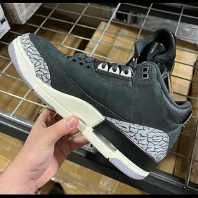 Air-Jordan-3-Off-Noir-CK9246-001-1