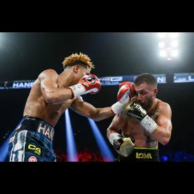 Devin Haney v Vasyl Lomachenko