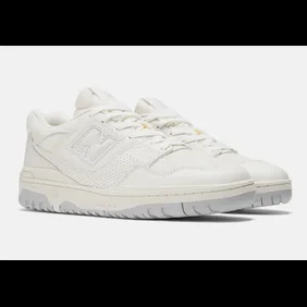 New-Balance-550-White:Turtledove-Official-Photos1