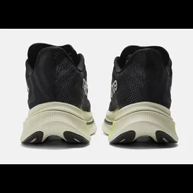 New-Balance-FuelCell-SuperComp-Trainer-v2-“Black”3