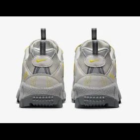 Nike-Air-Humara-Light-Bone:High-Voltage3