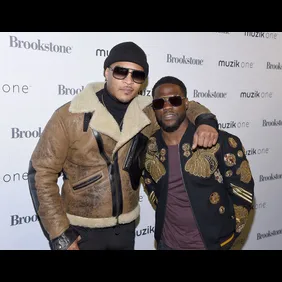 Kevin Hart &amp; Muzik One Headphones Kick Off Holiday Season With Shoppers At Brookstone