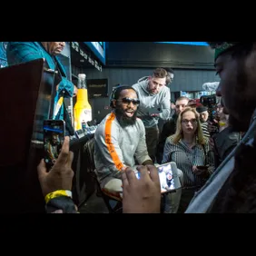 Bill Tompkins Adrien Broner Archive