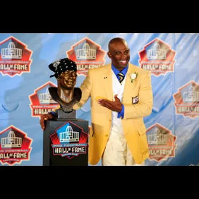 2011 Pro Football Hall of Fame Enshrinement Ceremony