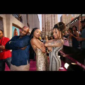 2016 VH1 Hip Hop Honors: All Hail The Queens