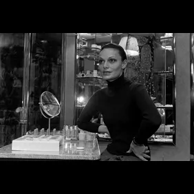 Designer Diane Von Furstenberg Opens Her First Cosmetics Boutique, New York - 20 Nov 1974