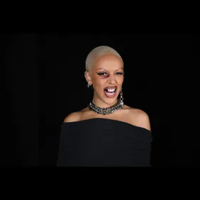 Balenciaga : Photocall - Paris Fashion Week - Womenswear Spring/Summer 2023