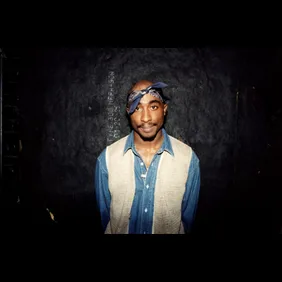Tupac Shakur Live In Concert
