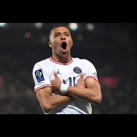 TOPSHOT-FBL-FRA-LIGUE1-STRASBOURG-PSG