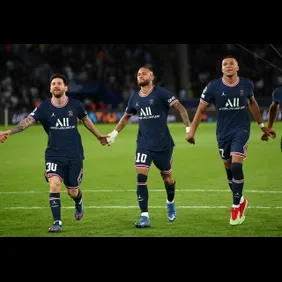 Paris Saint-Germain v Manchester City: Group A - UEFA Champions League