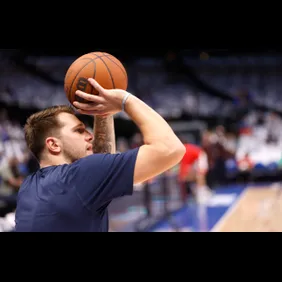Houston Rockets v Dallas Mavericks