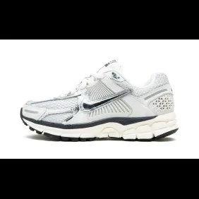 Nike-Womens-Vomero-5-22Photon-Dust22
