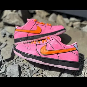 The-Powerpuff-Girls-Nike-SB-Dunk-Low-Blossom-FD2631-600-1