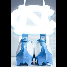 UNC-Air-Jordan-12-PE-Cleat-6