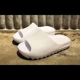adidas-Yeezy-Slides-White-Salt-Sample