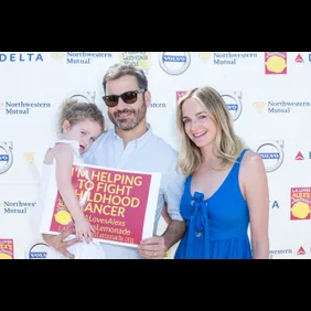 8th Annual L.A. Loves Alex's Lemonade - Arrivals