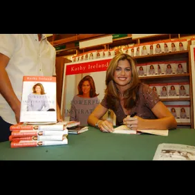 Kathy Ireland Book Signing At Brentano's