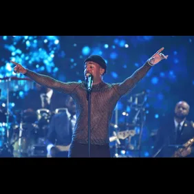 2017 Soul Train Music Awards - Show