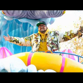 Celebrity Sightings In New York - November 24, 2022