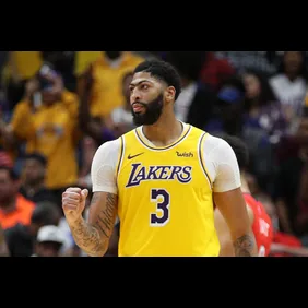 Los Angeles Lakers v New Orleans Pelicans