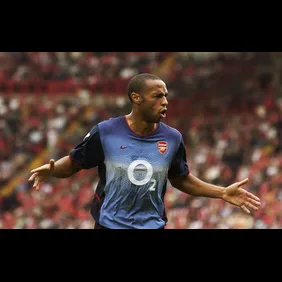 Thierry Henry of Arsenal celebrates