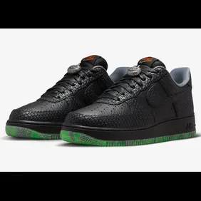 Nike-Air-Force-1-Low-Halloween-FQ8822-084-4