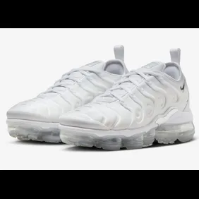 Nike-Air-VaporMax-Plus-White-Chrome-FQ8895-100-4