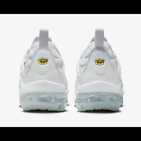 Nike-Air-VaporMax-Plus-White-Chrome-FQ8895-100-5