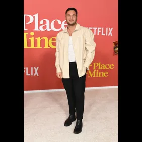 World Premiere Of Netflix's "Your Place Or Mine" - Arrivals